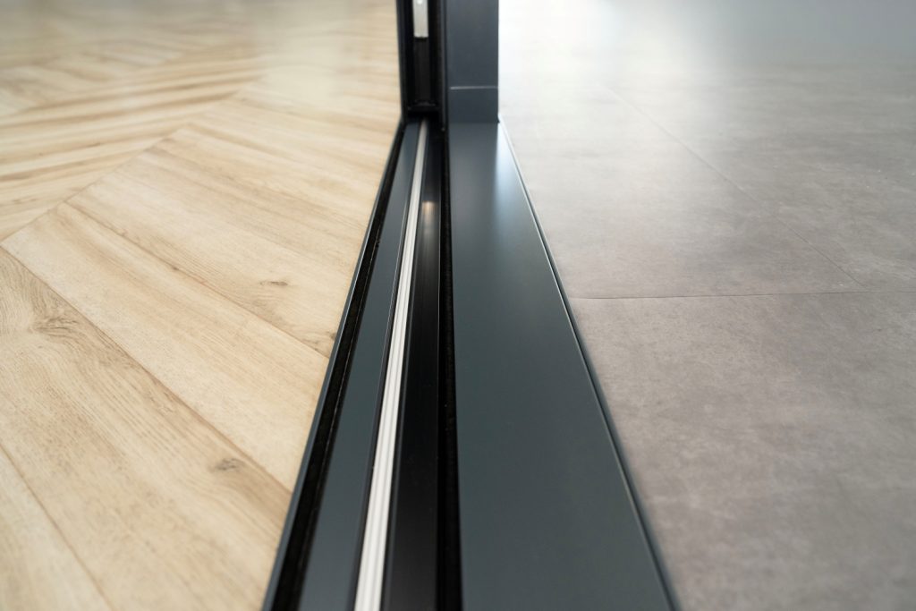 Origin's OS-29 Sliding door